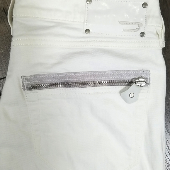 Diesel Industry Women's Clush White Skinny Jeans Size 29x32 - Picture 4 of 9